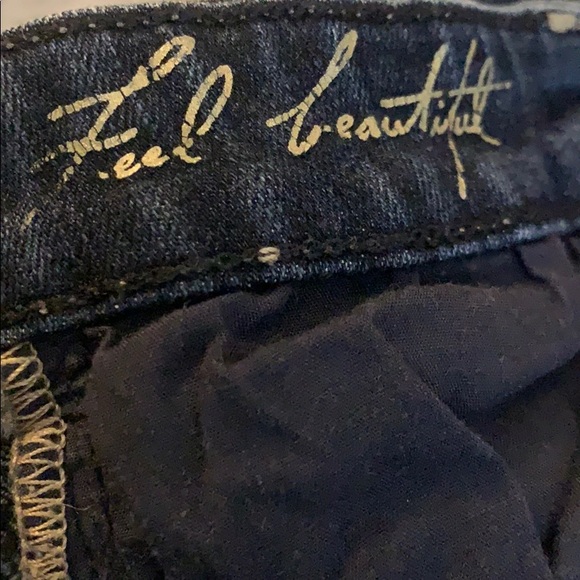 WHBM Crop - Picture 6 of 6